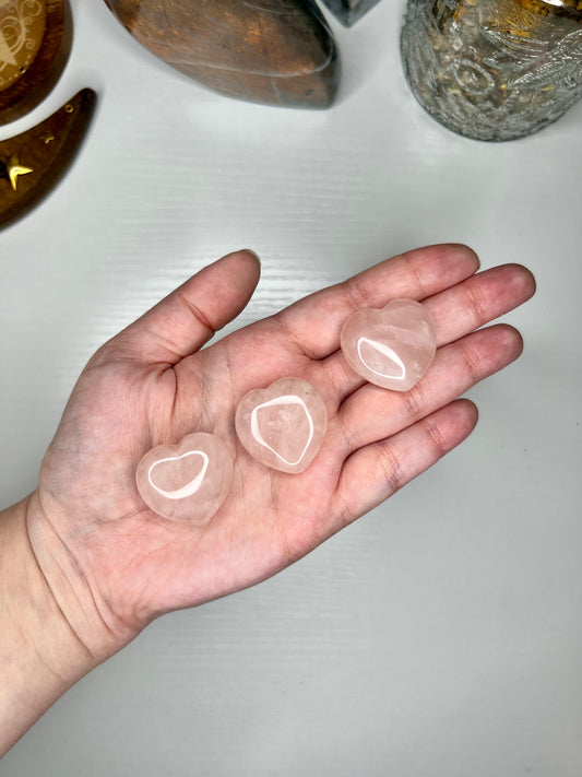 Corazón de cuarzo rosa